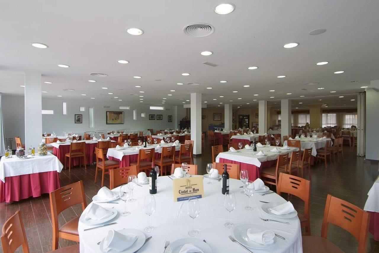 Hotel Itc Ciudad De Haro Exterior photo