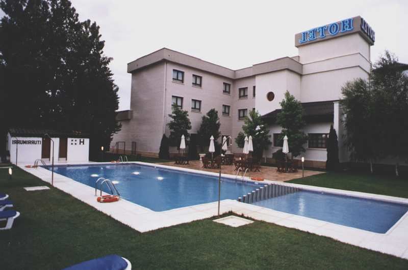 Hotel Itc Ciudad De Haro Exterior photo