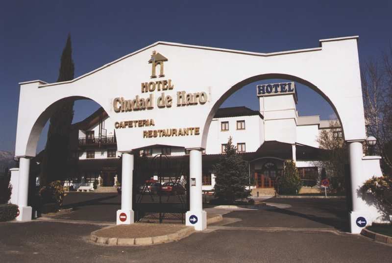 Hotel Itc Ciudad De Haro Exterior photo